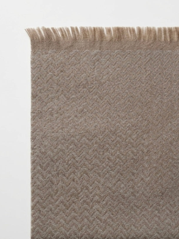MIST HERRINGBONE